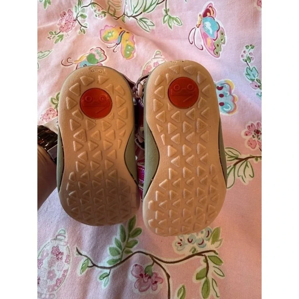 See Kai Run Sandals Iridescent Pink/Purple 5 EUC